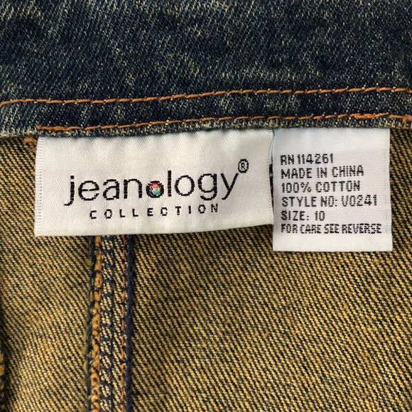 Top - Picture 4 of 4